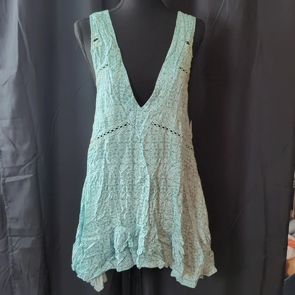Free People. NWT. Size XS - Picture 5 of 7